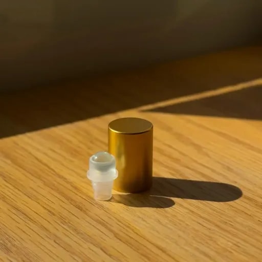 Fragrance Oil Roller + Golden Cap