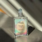 Kuumba Made, Fragrance Oil Roller + Golden Cap - Image 2